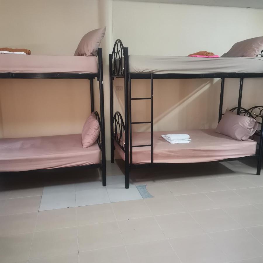 Haadrin Village Mixed Dorm Хаад Рин Екстериор снимка
