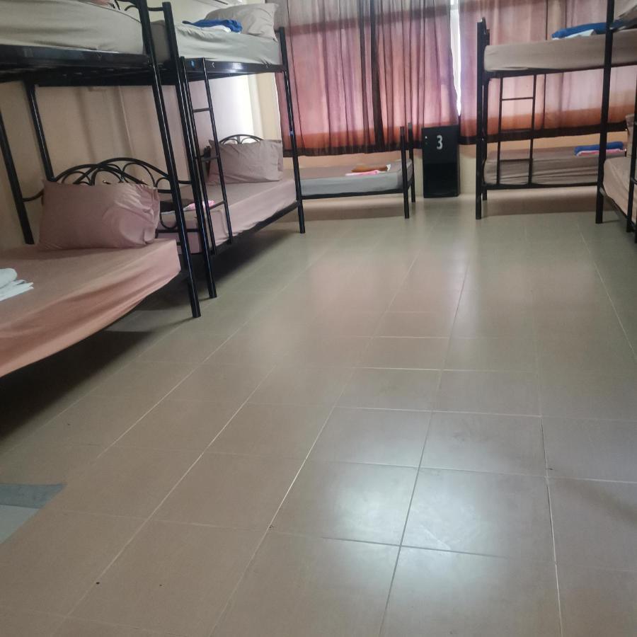 Haadrin Village Mixed Dorm Хаад Рин Екстериор снимка